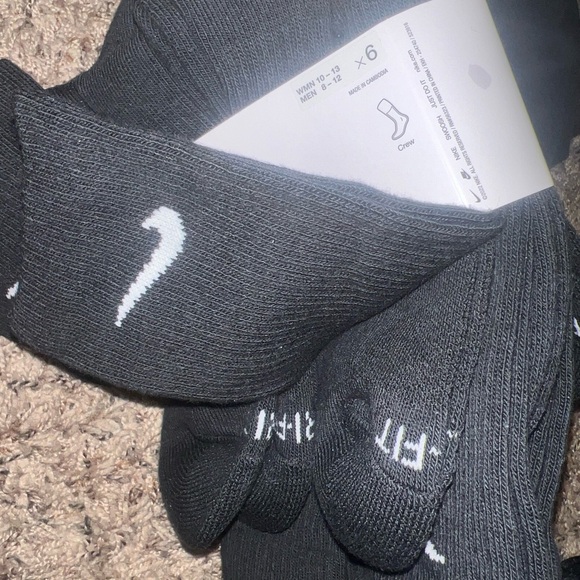 Nike dri fit socks 6 pairs black - Picture 5 of 5